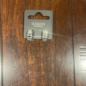 NWT Brand new, never worn Gemini Jewellery Sparkly Hoop Earrings. So pretty!